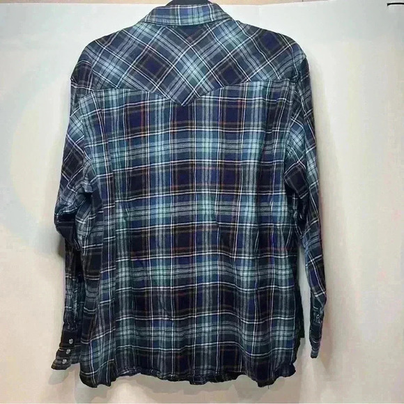 2 wrangler pearlsnap flannels 2XL - Picture 5 of 6